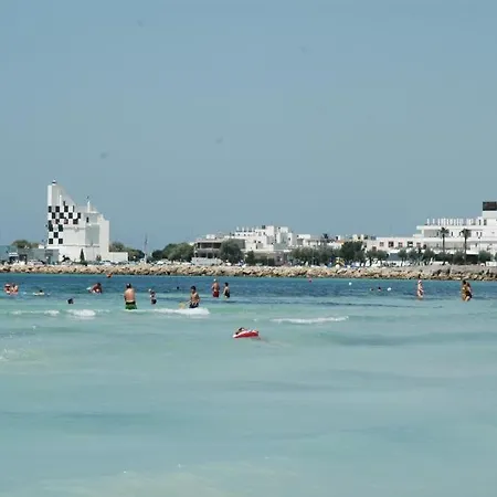 Claudia Vacanze, - Salento- Climatizzato Apartment